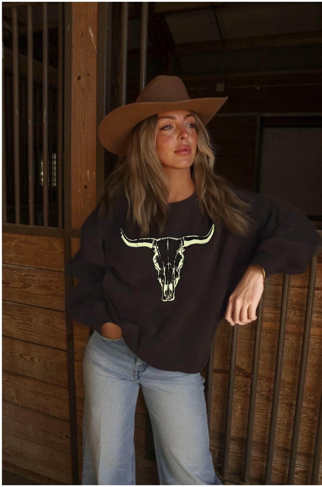 UNIQUEONE Boho Cow Skull Sweatshirt Women Cowgirl Shirt Rodeo Western Country Concert Outfits Nashville Graphic Pullover Tops